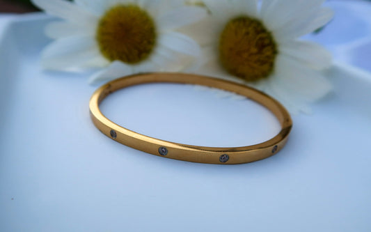 Gold Diamond Bangle